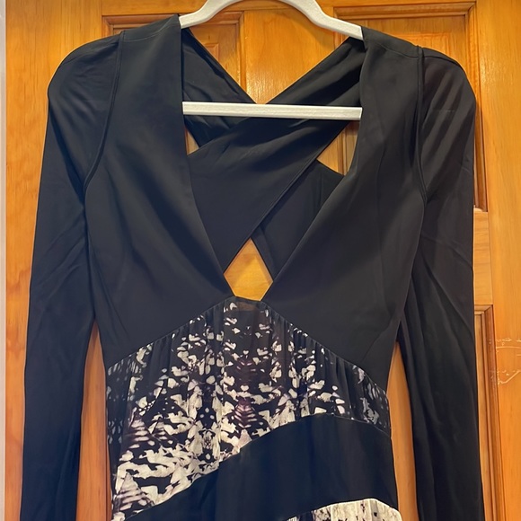 Roberto Cavalli Dress! - Picture 3 of 8